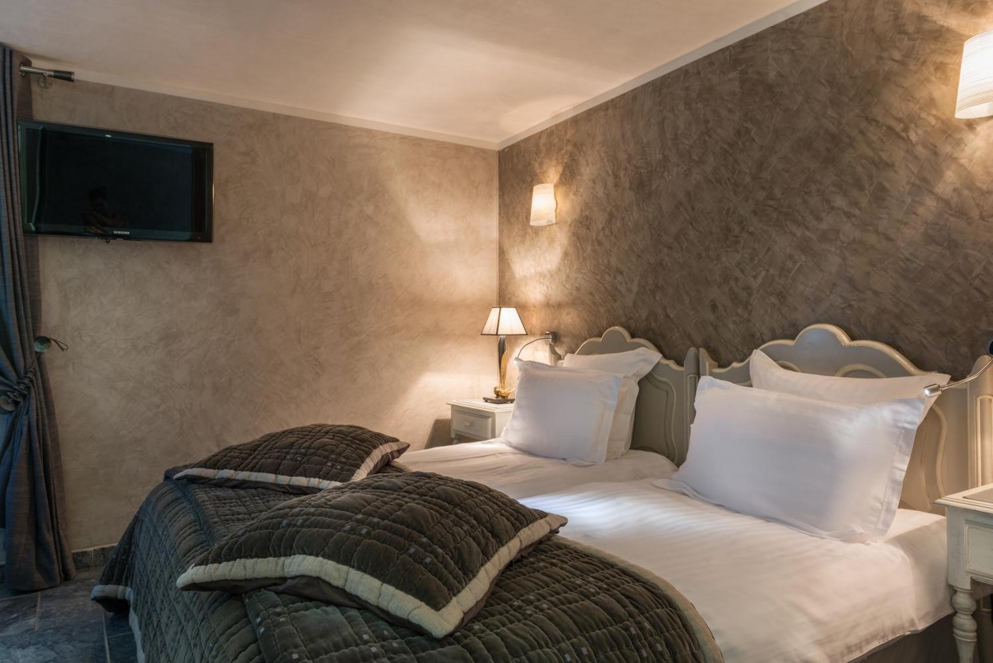 Hostellerie Les Gorges De Pennafort Callas Номер фото